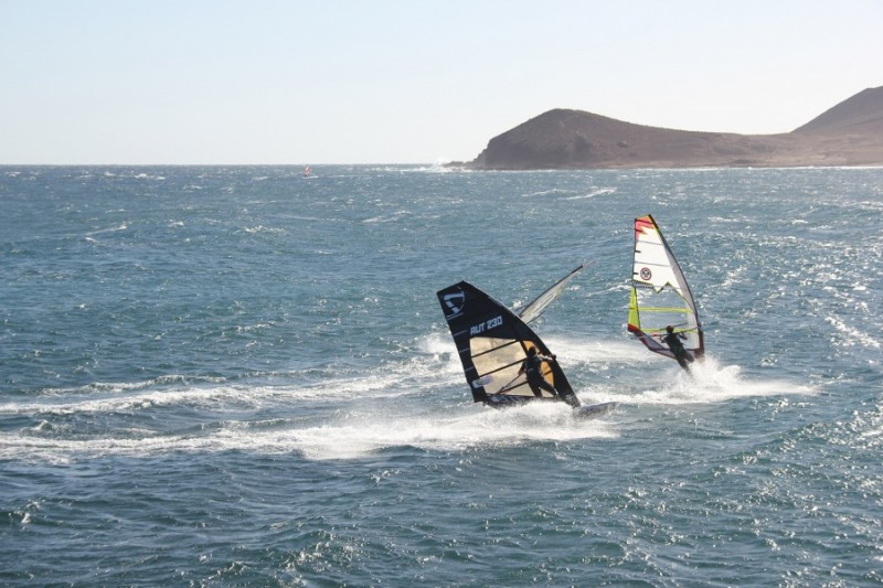 gybing in medano bay